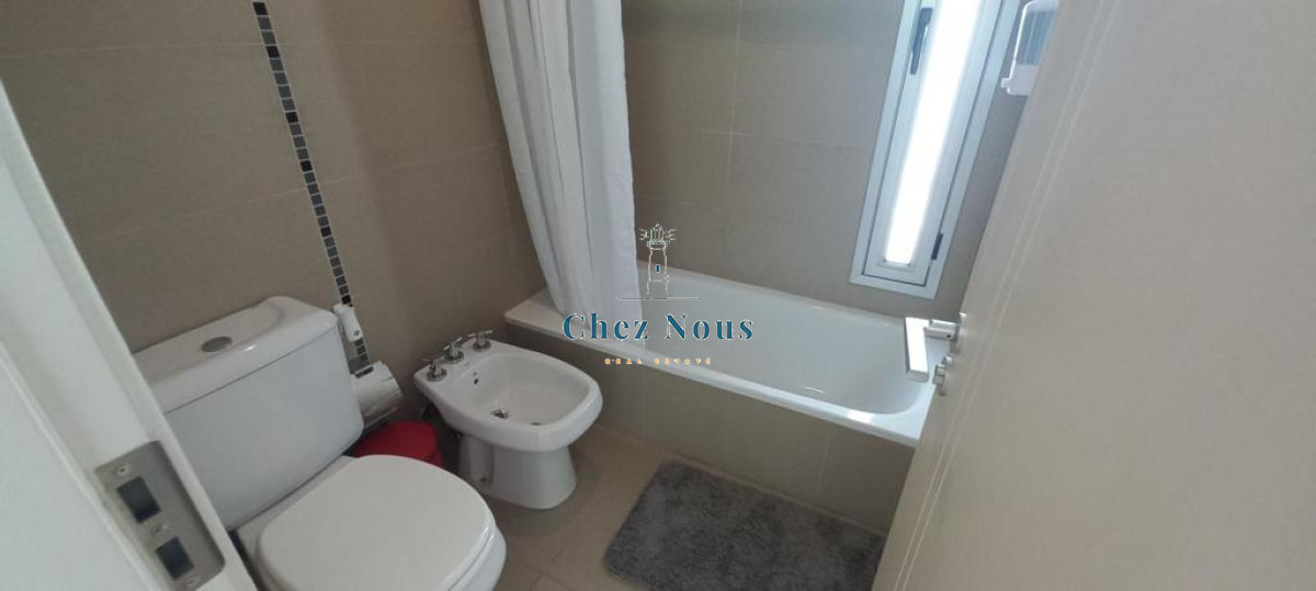 Apartamento ID.1084 - Apartamento de 1 dormitorio en venta a metros del puerto de Punta del Este