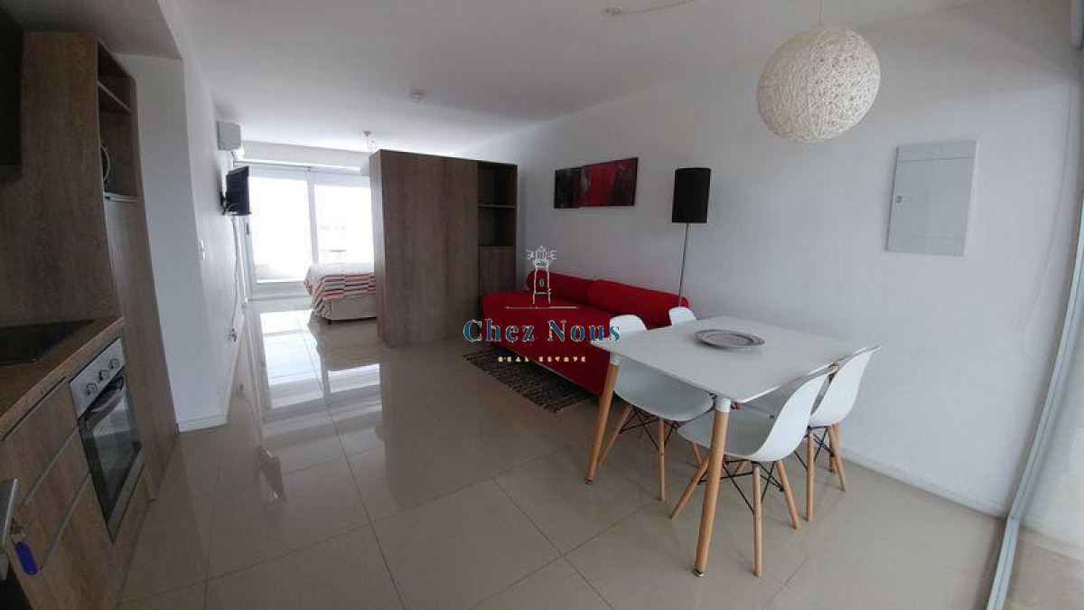 Apartamento ID.1084 - Apartamento de 1 dormitorio en venta a metros del puerto de Punta del Este