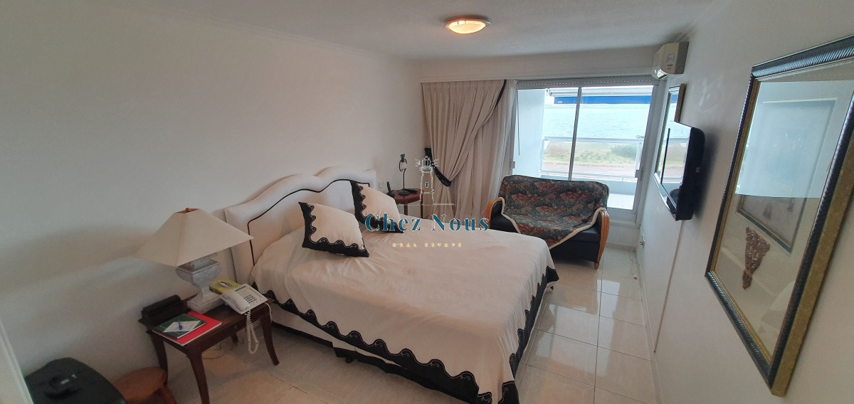 Apartamento ID.132 - Apartamento de Lujo frente al agua