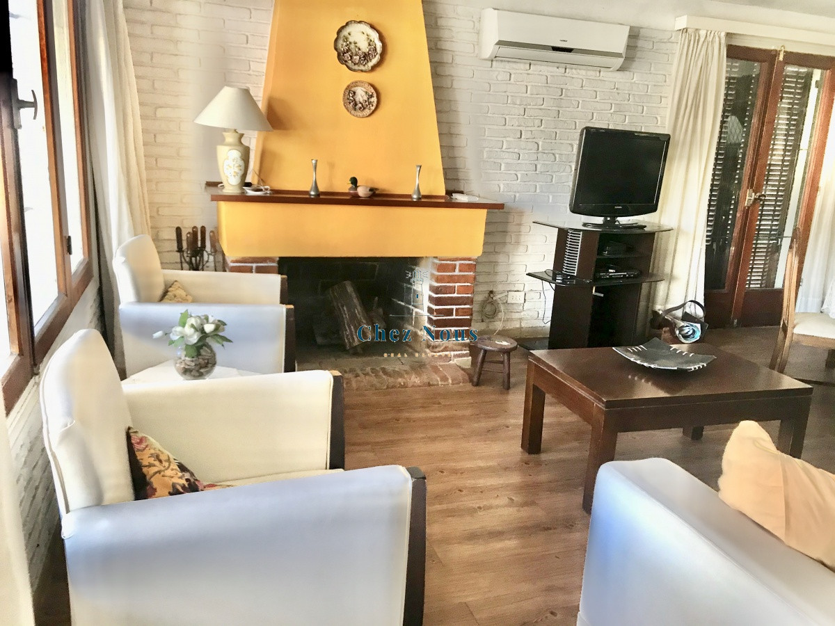 Casa ID.642 - Punta Este, zona Parada 5