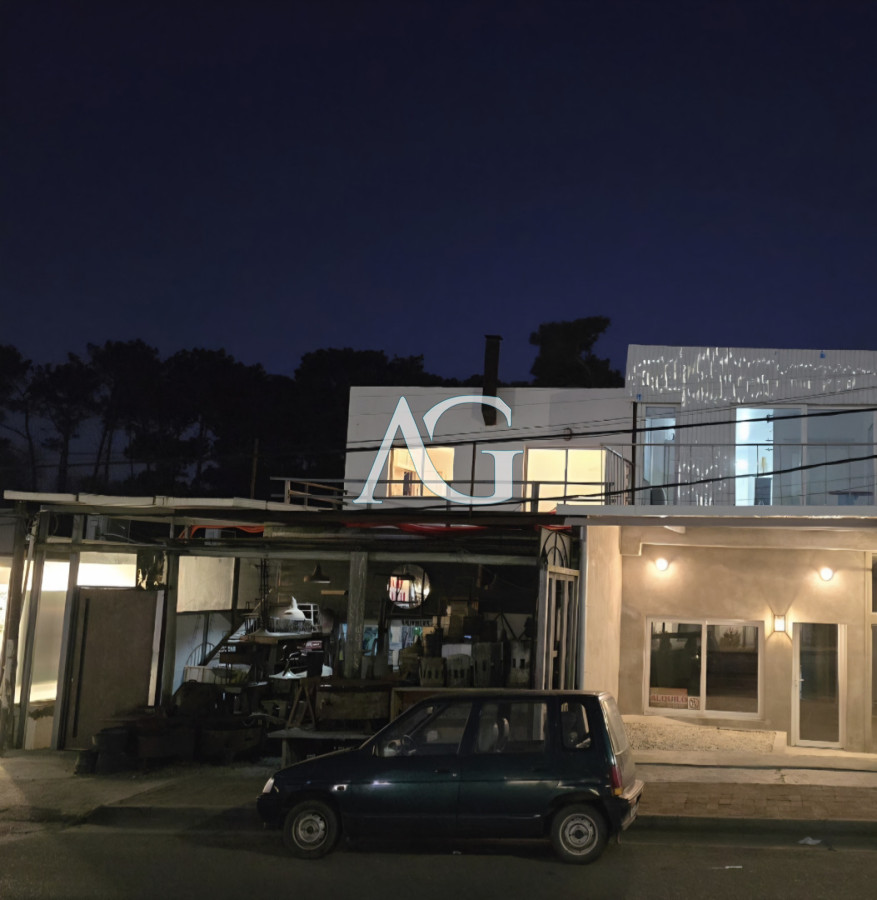 Local Comercial ID.548 - Local Comercial en La Barra 