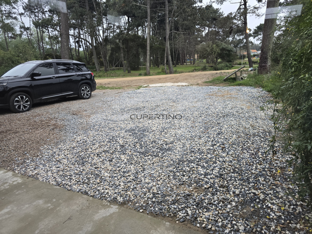 Local Comercial ID.715 - Local en La Barra, La Barra