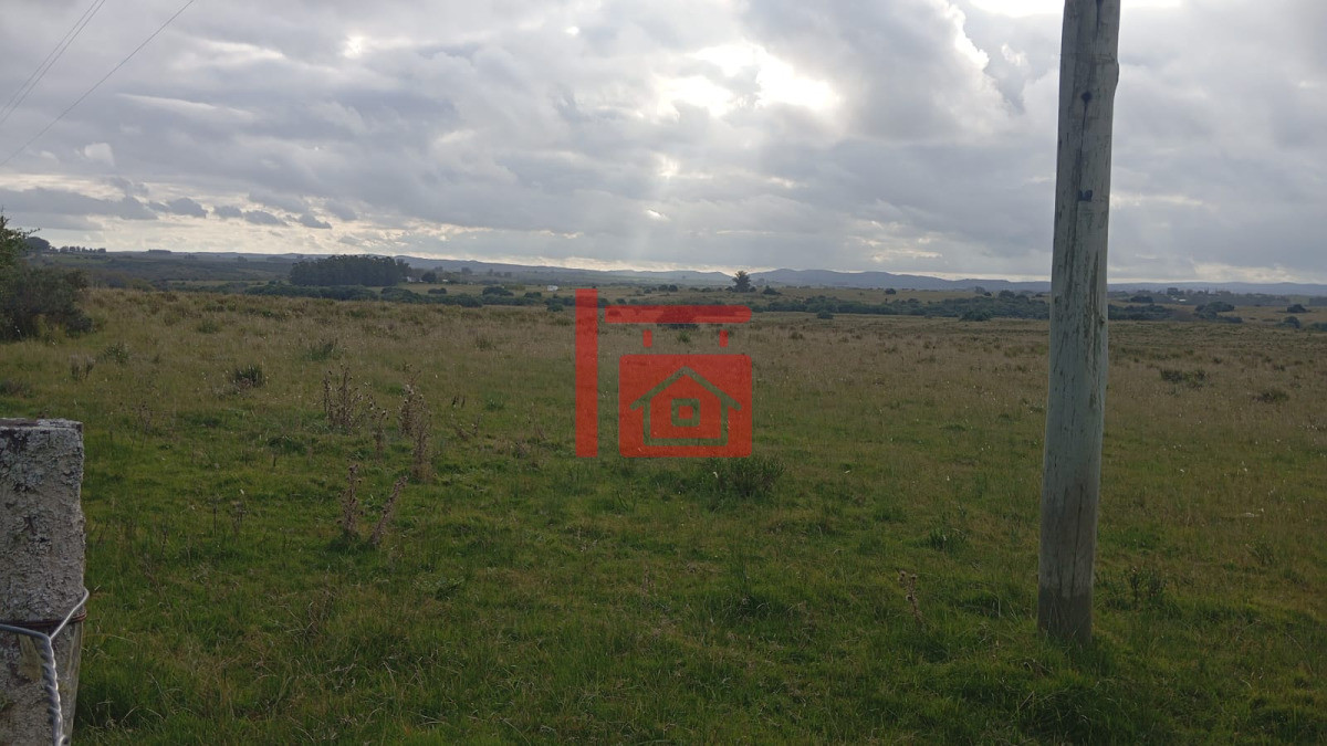 Campo Ref.885 - Garzón (campo turístico)