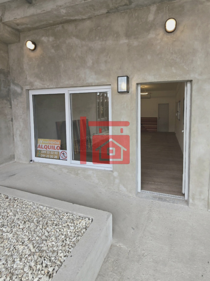 Local Comercial ID.389 - Local Comercial en La Barra 