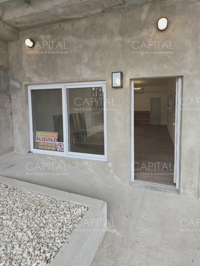 Local Comercial ID.40175 - Local Comercial en La Barra 