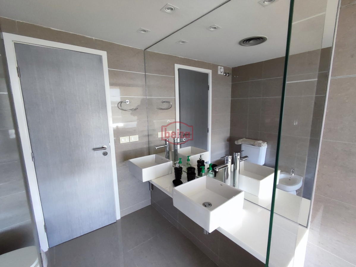 Apartamento ID.165100/parada-31-brava - Mansa  pent house
