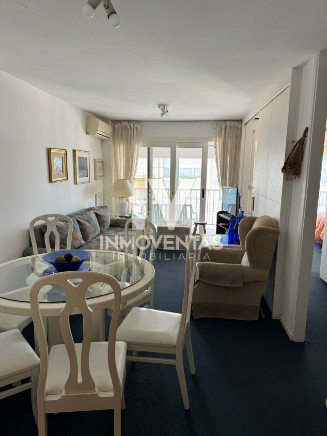 Venta de apartamento en piso 12 - IEV4688A