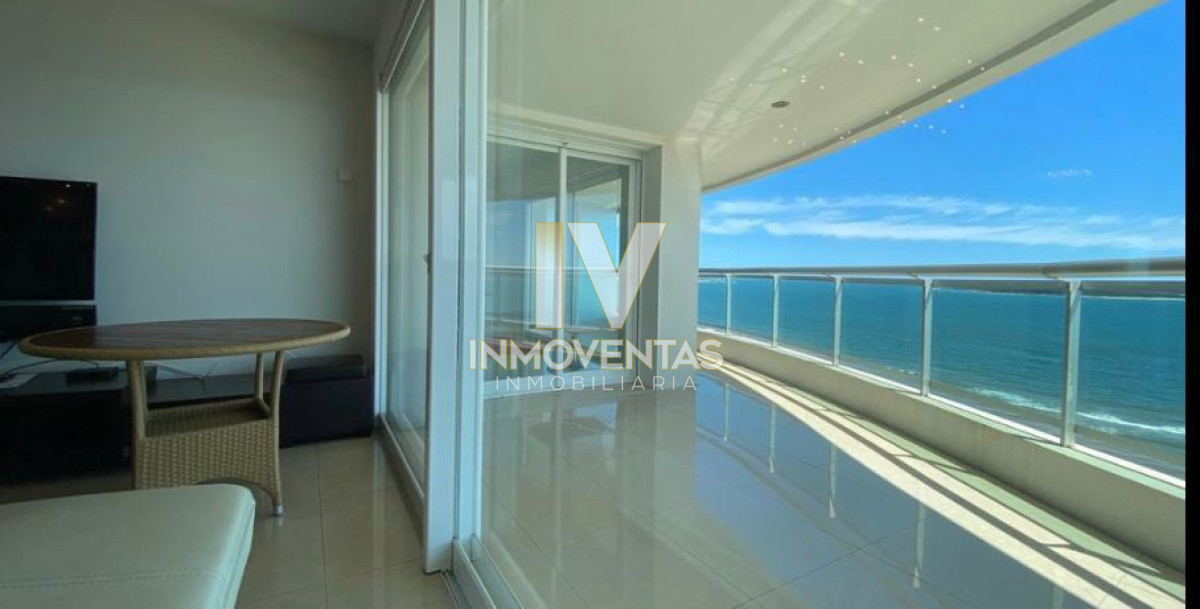 Apartamento ID.2079 - Espectacular Apartamento Frente al Mar en Torre de Categoría Primera Linea.-