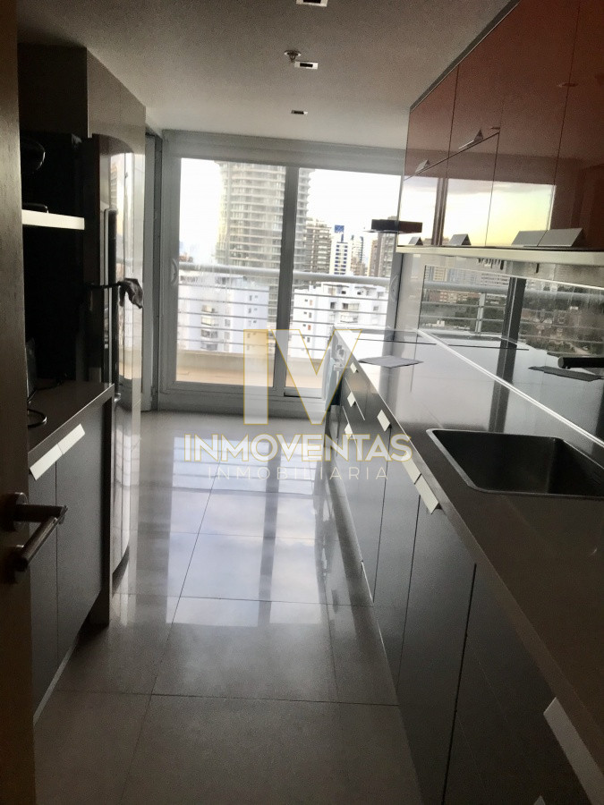 Apartamento ID.373 - Punta del este - Mansa Piso alto