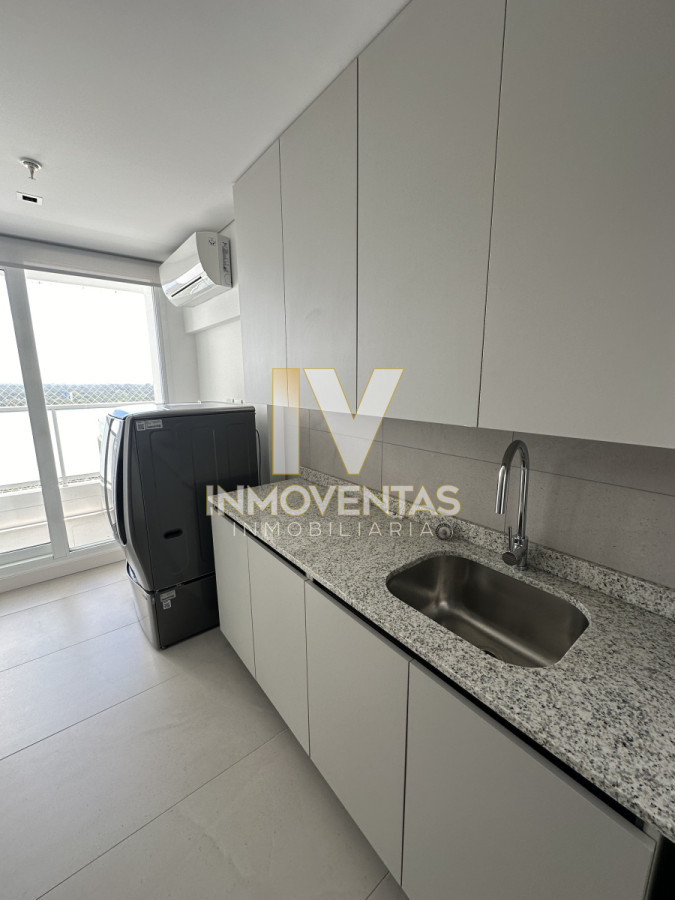Apartamento ID.4794 - LE PARC III Penthouse Unificado