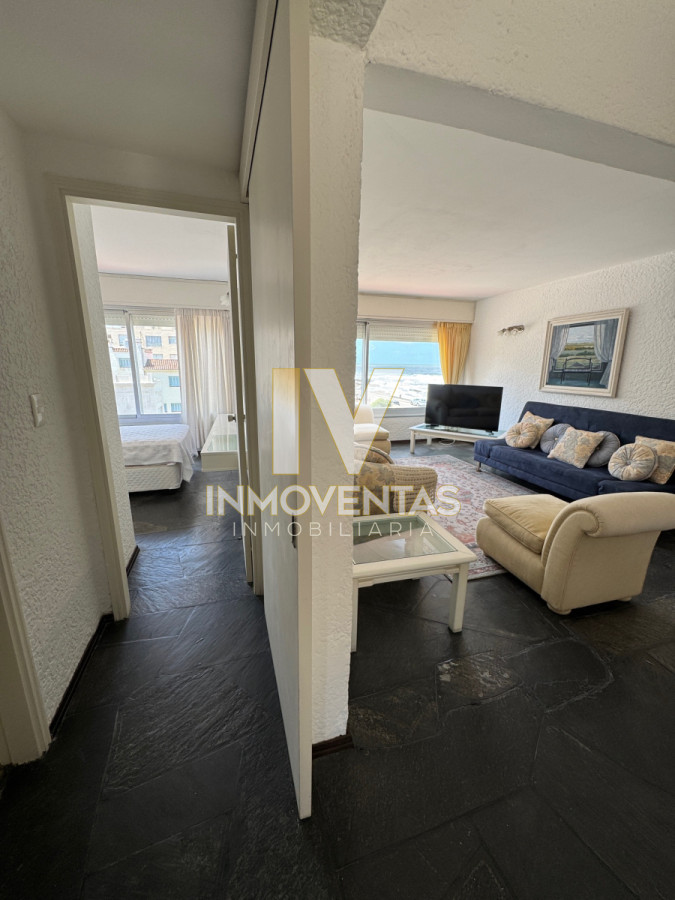 Apartamento ID.4757 - Dos dormitorios Frente al Emir