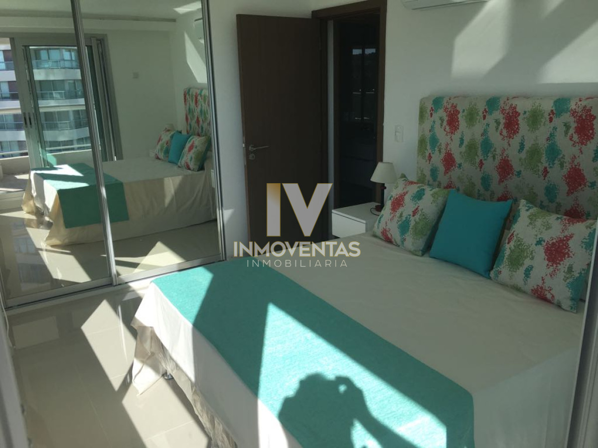 Apartamento ID.4785 - EXCELENTE APARTAMENTO EN VENTA EN EDIFICIO LOOK BRAVA