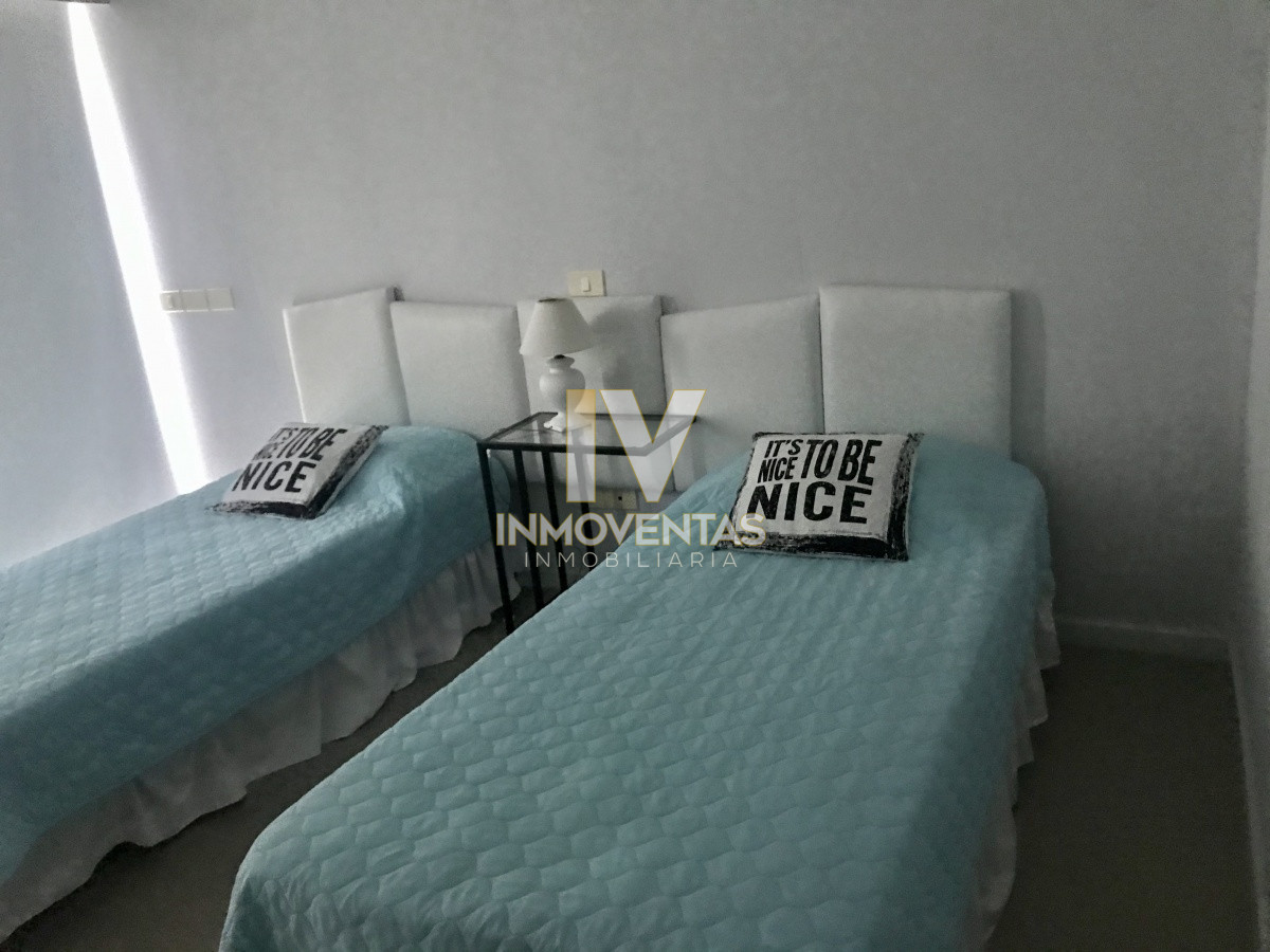 Apartamento ID.373 - Punta del este - Mansa Piso alto