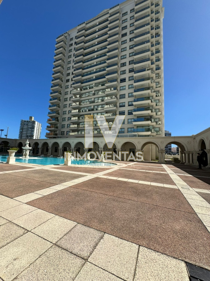 Apartamento ID.4430 - Torre Imperiale III Punta del Este