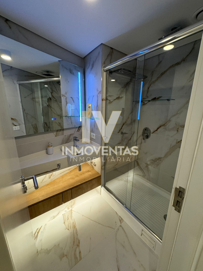 Apartamento ID.4709 - Apartamento en venta piso alto en Montevideo