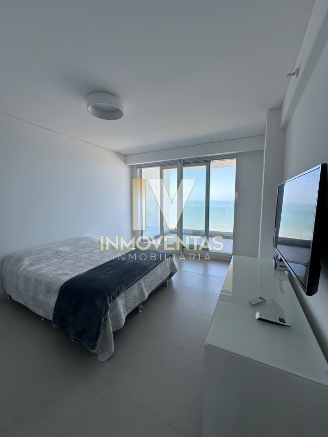 Apartamento ID.4794 - LE PARC III Penthouse Unificado