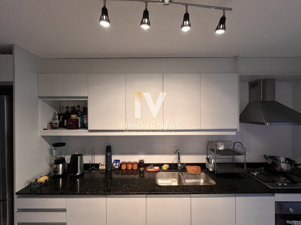 Apartamento ID.4039 - APARTAMENTO DE 3 DORMITORIOS EN VENTA SOBRE AV. ROSEVELT