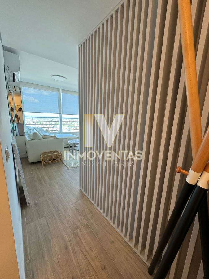 Apartamento ID.4709 - Apartamento en venta piso alto en Montevideo