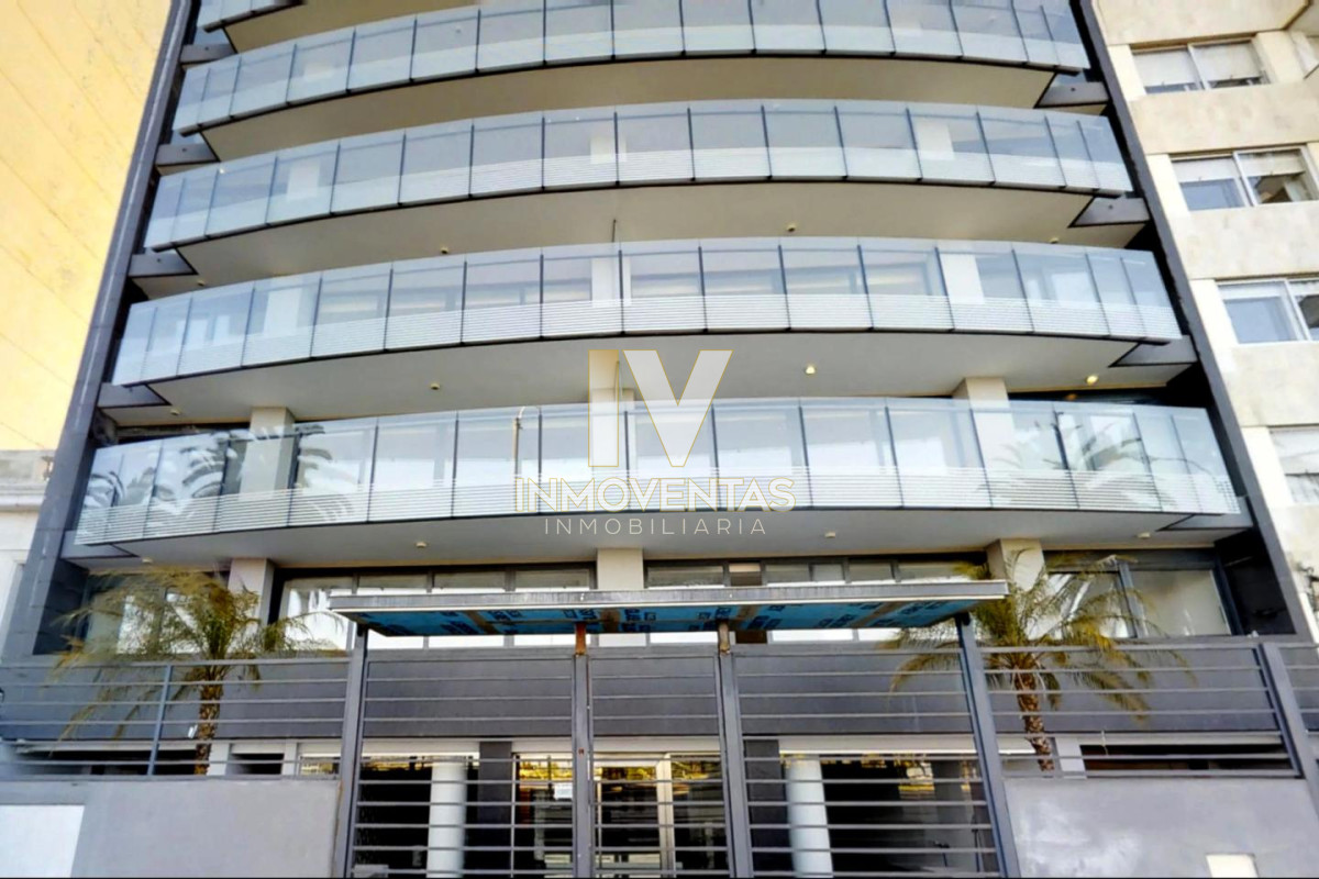 Apartamento ID.4746 - Puerto del Buceo, Primera Linea - Frente al Mar