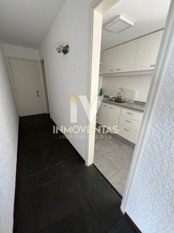 Apartamento ID.4757 - Dos dormitorios Frente al Emir