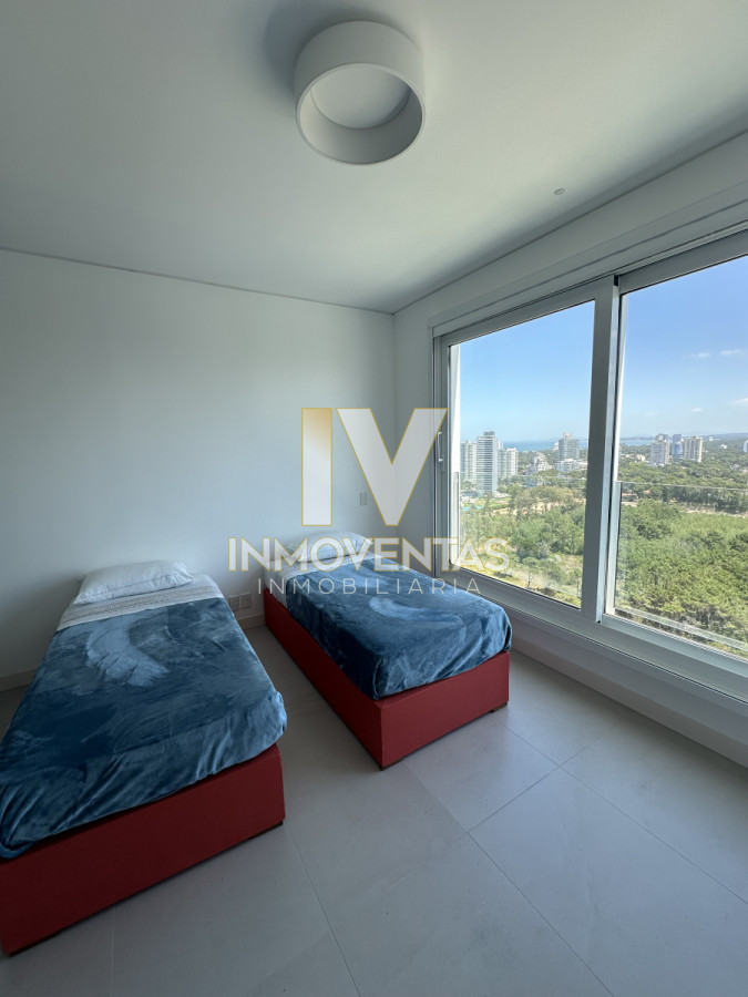 Apartamento ID.4794 - LE PARC III Penthouse Unificado