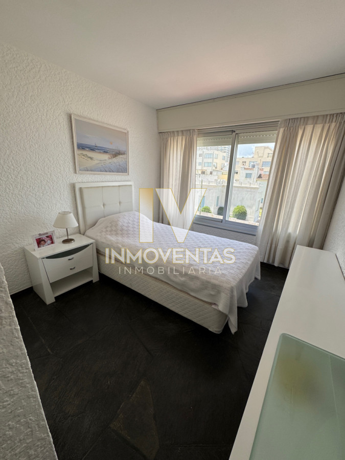 Apartamento ID.4757 - Dos dormitorios Frente al Emir