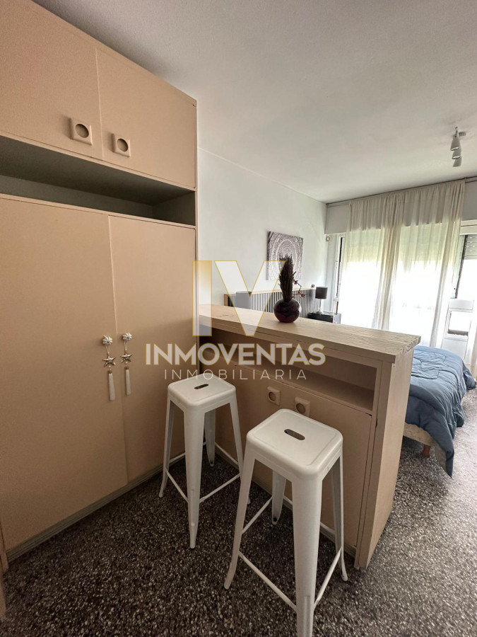 Apartamento ID.4425 - Monoambiente en Alquiler
