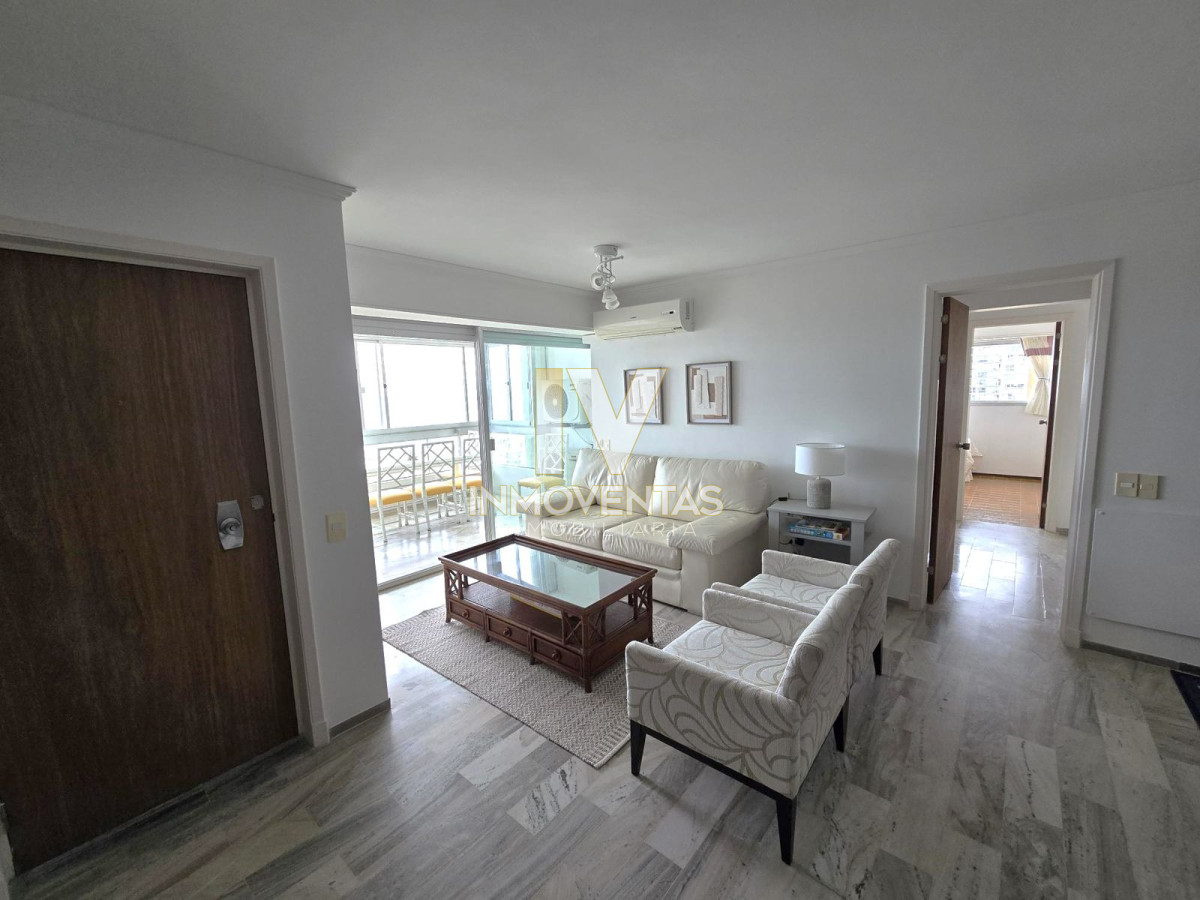 Apartamento ID.4687 - Alquiler temporal en piso alto