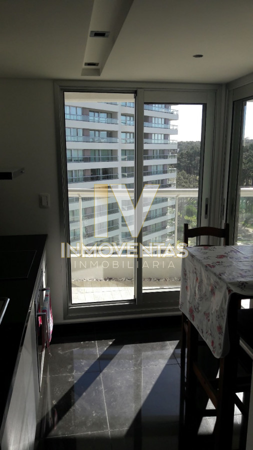 Apartamento ID.4785 - EXCELENTE APARTAMENTO EN VENTA EN EDIFICIO LOOK BRAVA