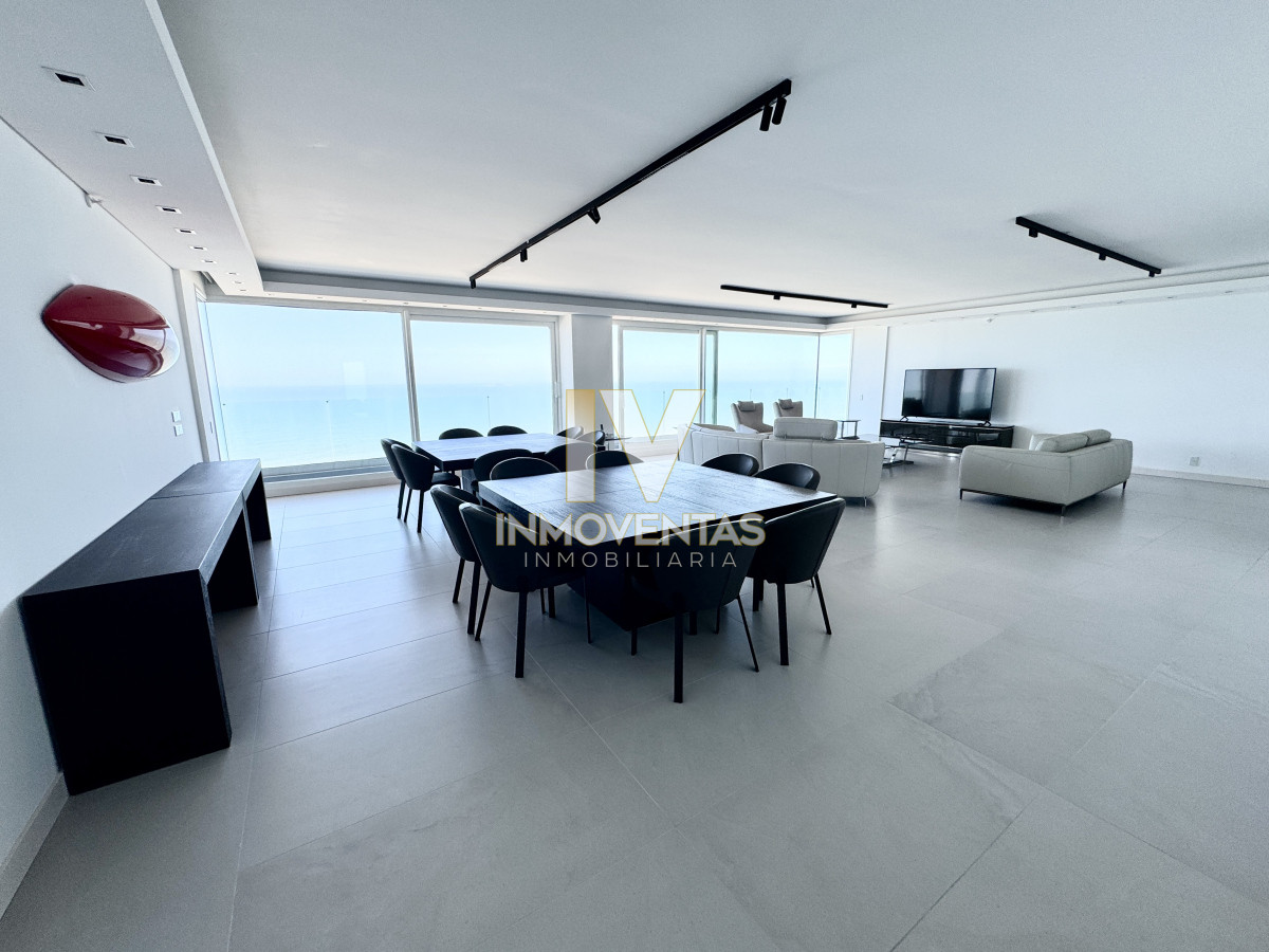 Apartamento ID.4794 - LE PARC III Penthouse Unificado