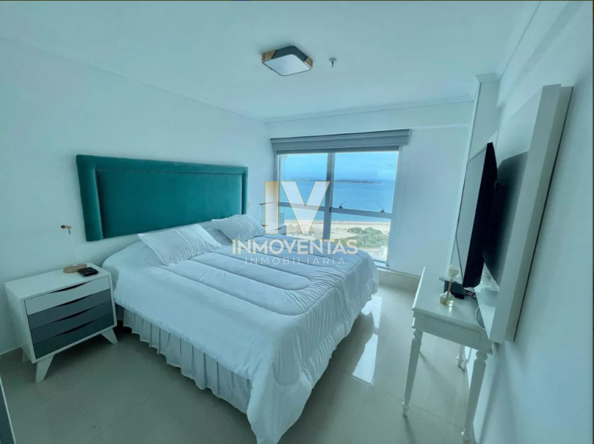 Apartamento ID.3932 - Apartamento de 2 dormitorios en venta en Miami Boulevard