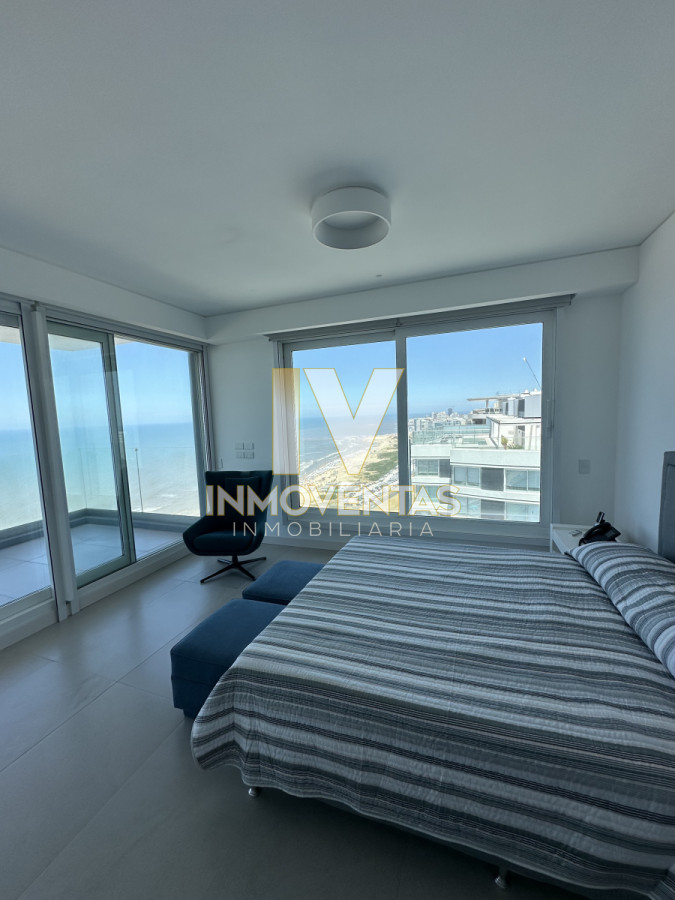 Apartamento ID.4794 - LE PARC III Penthouse Unificado