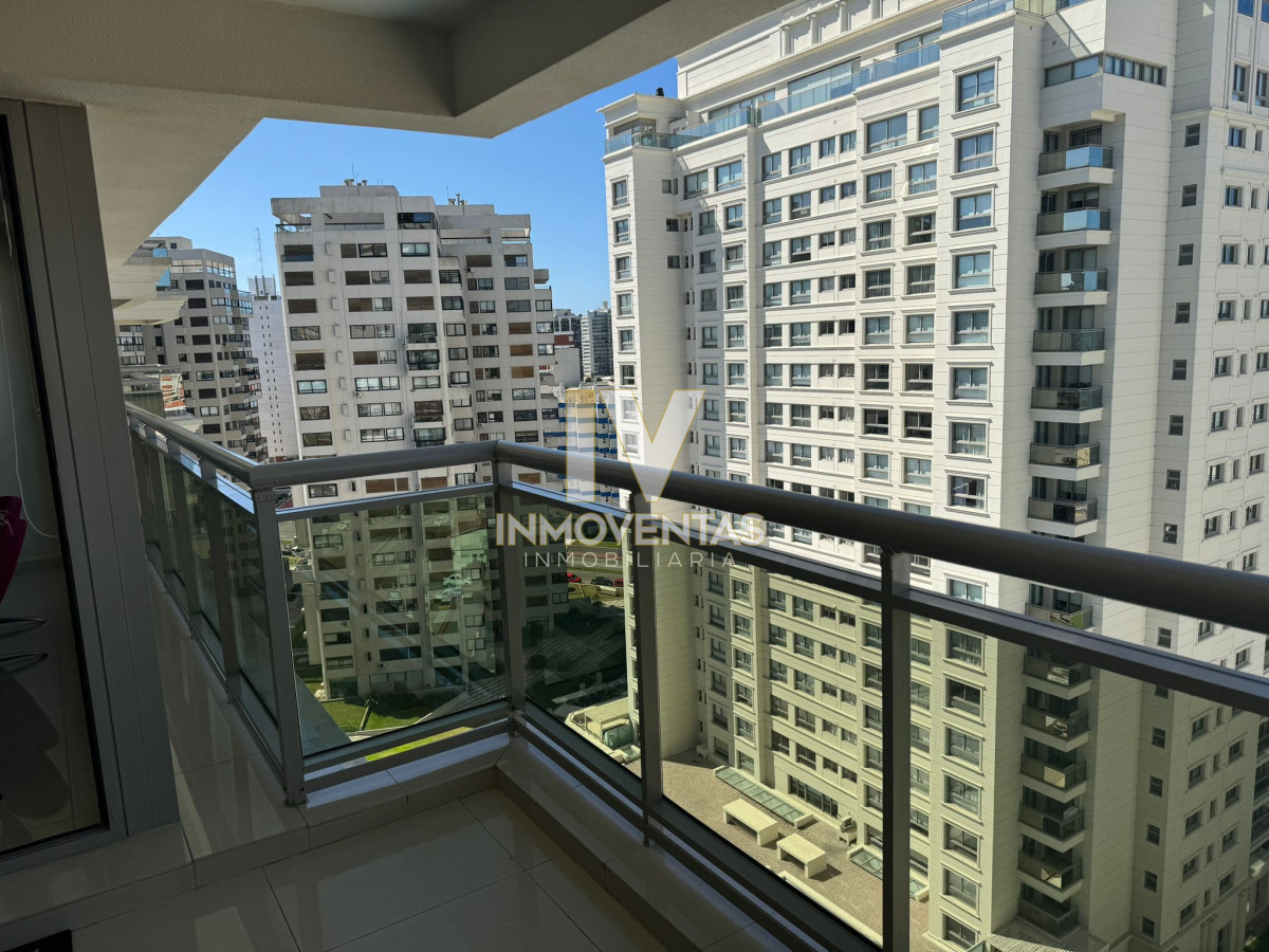 Apartamento ID.4430 - Torre Imperiale III Punta del Este