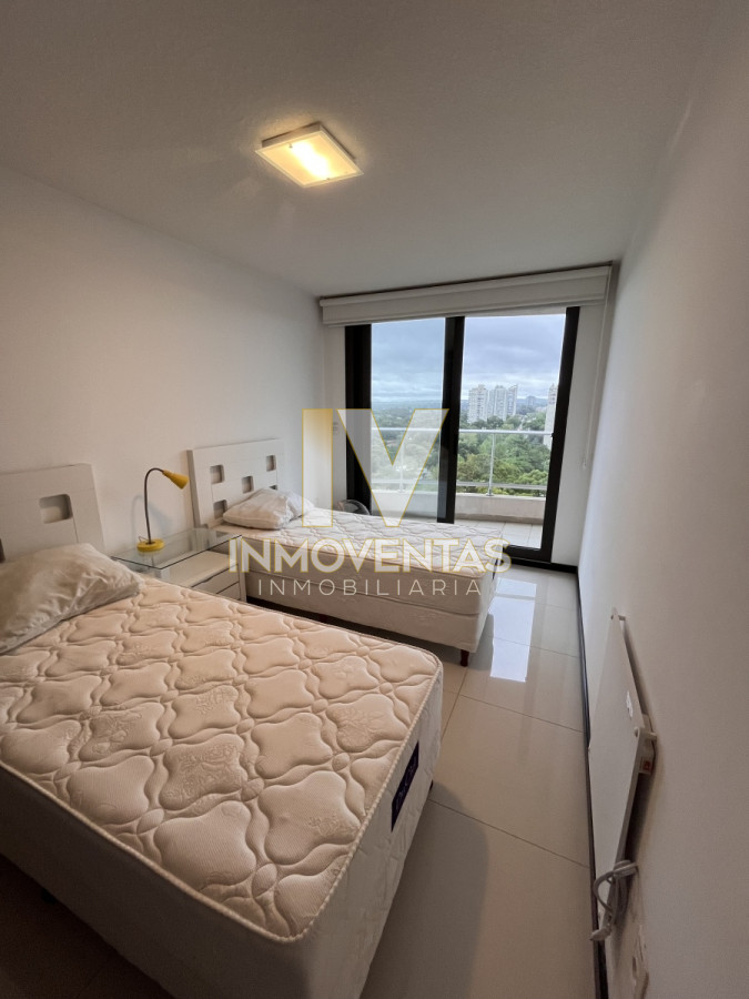 Apartamento ID.4039 - APARTAMENTO DE 3 DORMITORIOS EN VENTA SOBRE AV. ROSEVELT