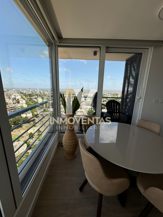 Apartamento ID.4709 - Apartamento en venta piso alto en Montevideo
