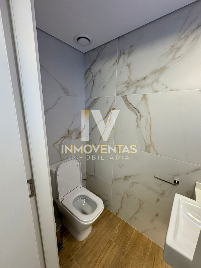 Apartamento ID.4709 - Apartamento en venta piso alto en Montevideo