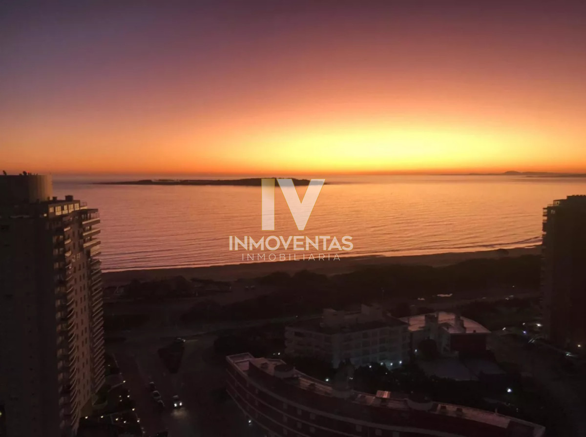 Apartamento ID.3932 - Apartamento de 2 dormitorios en venta en Miami Boulevard