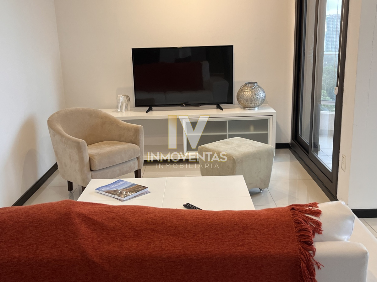 Apartamento ID.4039 - APARTAMENTO DE 3 DORMITORIOS EN VENTA SOBRE AV. ROSEVELT