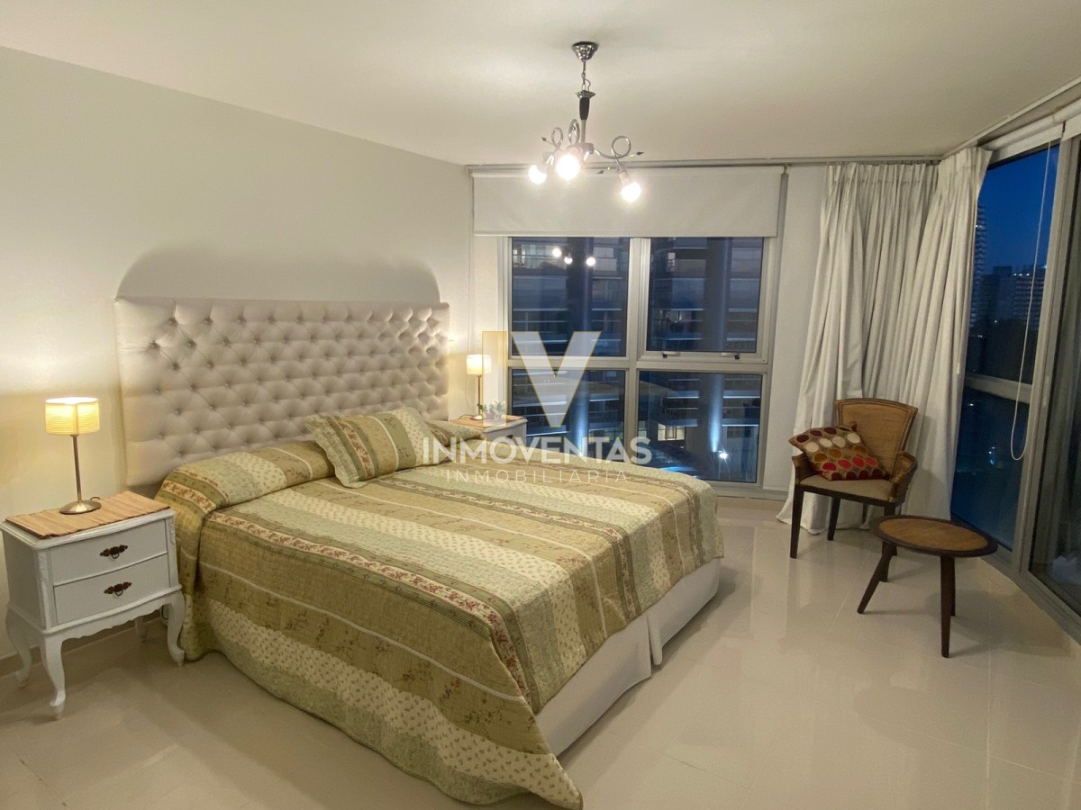 Apartamento ID.3926 - Apartamento de 3 dormitorios en venta en primeras paradas de playa mansa