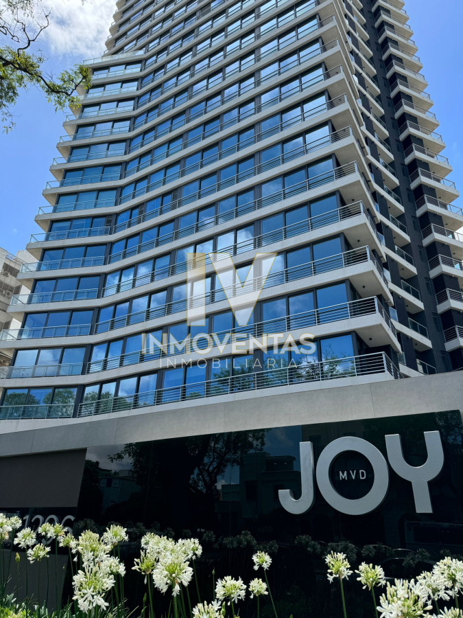 Apartamento ID.4709 - Apartamento en venta piso alto en Montevideo