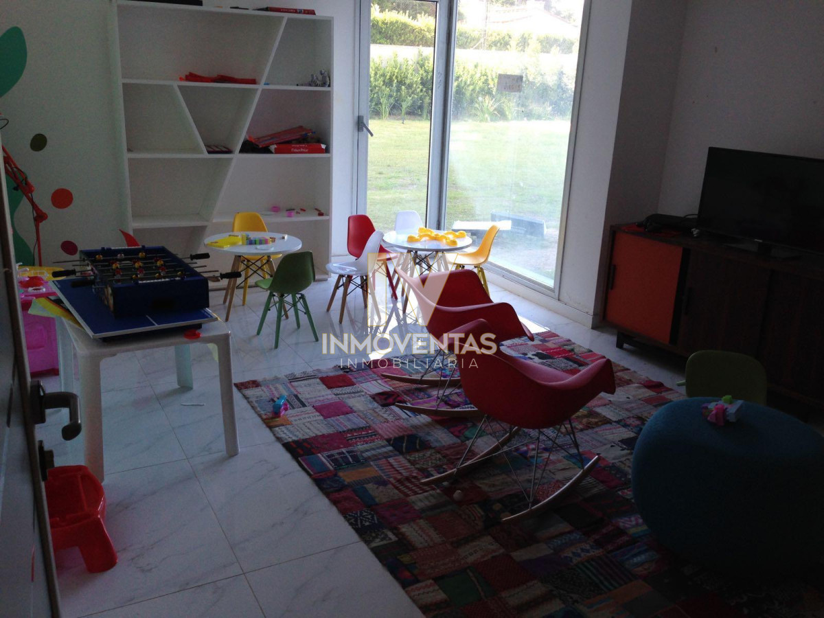 Apartamento ID.4427 - Monoambiente en venta sobre Av. Roosevelt. Torre Con Servicios! 