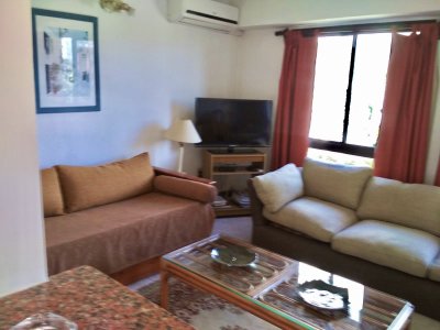 Venta/Alquiler. Zona Roosevelt 