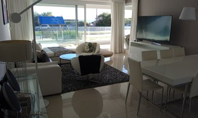 Apartamento en Punta del Este Primera línea.