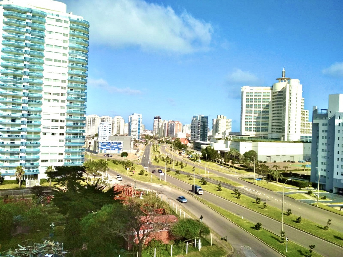 Apartamento en Venta Playa Mansa 