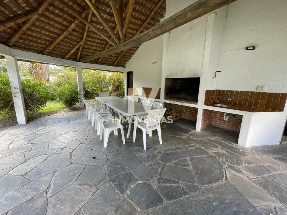 Casa ID.734 - Espectacular casa en venta y alquiler en mansa, Punta del Este!