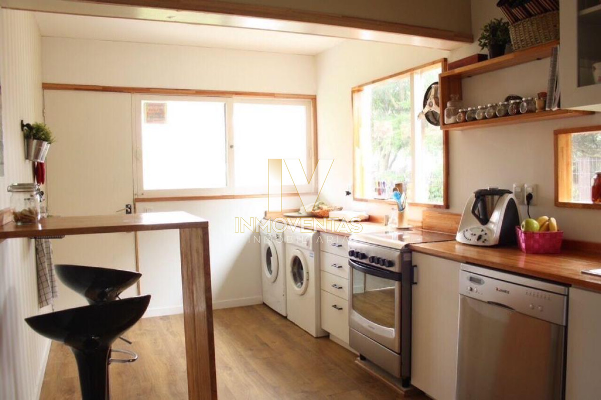 Casa ID.734 - Espectacular casa en venta y alquiler en mansa, Punta del Este!