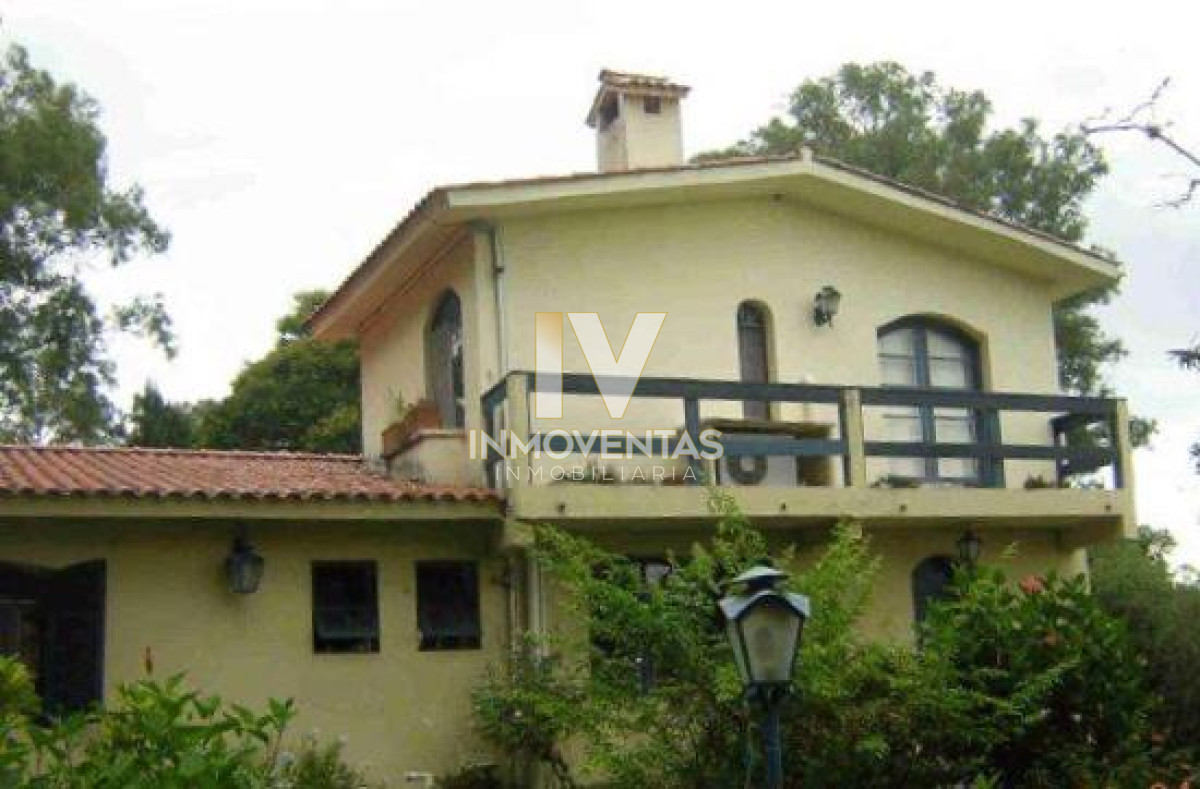 Casa ID.4613 - Casa en Venta en Rio Branco