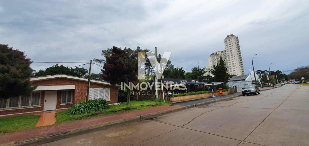 Casa ID.565 - Punta Este, zona Parada 5