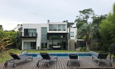 Casa de 5 dormitorios en El Golf en venta
