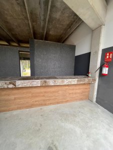 local comercial disponible en gran ubicacion. ideal para oficina o negocio - iev3848l